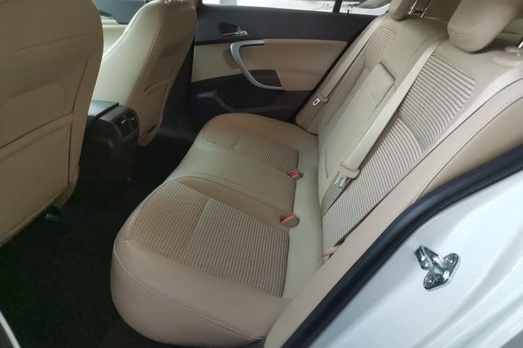 Used Buick Regal 2015 2.0L Leading Fashion Edition
