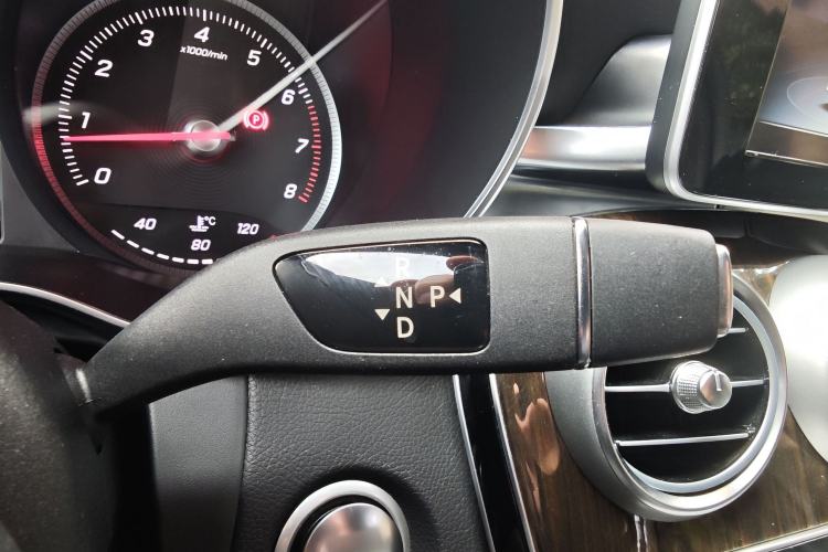 Used Mercedes-Benz GLC 2016 GLC 260 4MATIC Dynamic Edition
