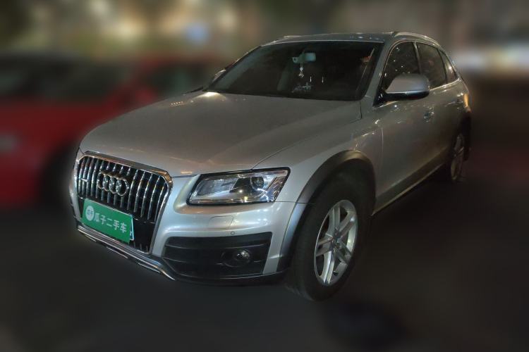 Used Audi Q5 2017 Plus 40 TFSI Technology Model