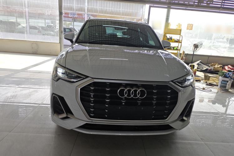 Used Audi Q3 2019 35 TFSI Fashion Dynamic Model