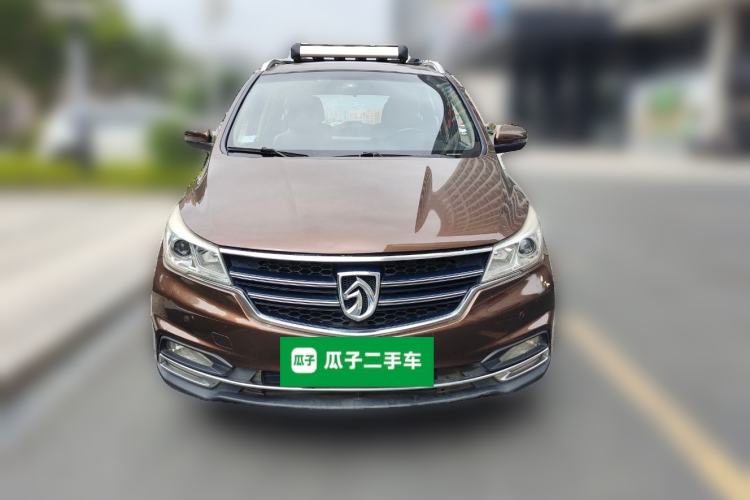 Used Baojun 730 2017 1.5T DCT Fashion Edition 7-Seater China V Emission Standard