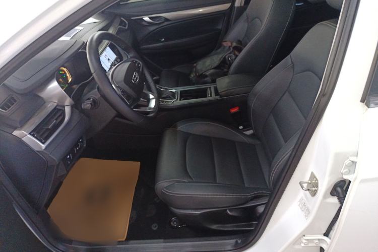 Used Geely Auto Emgrand 2019 Leading Edition 1.5L CVT Upward Asian Games Edition China VI
