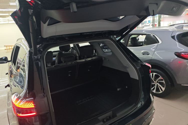 Used Chery Tiggo 8 PLUS 2025 290TGDI DCT Luxury 5-Seater
