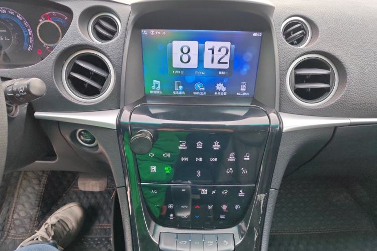 Used Luxgen Great 7 SUV 2014 2.2T Two-Wheel-Drive Smart Version