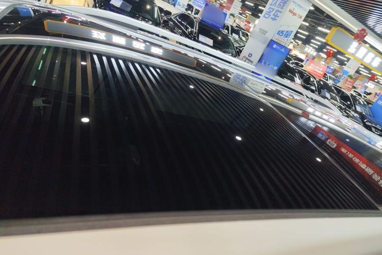 Used Volkswagen Tiguan L 2024 Outstanding Model 330TSI Automatic Two-Wheel Drive R-Line Dragon Glory Edition
