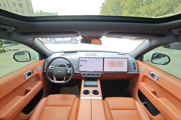 Used Li Auto L7 2023 Pro Model
