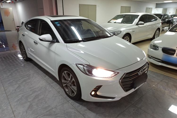 Used Hyundai Elantra 2016 1.6L Automatic ZhiXuan – Elite Version

