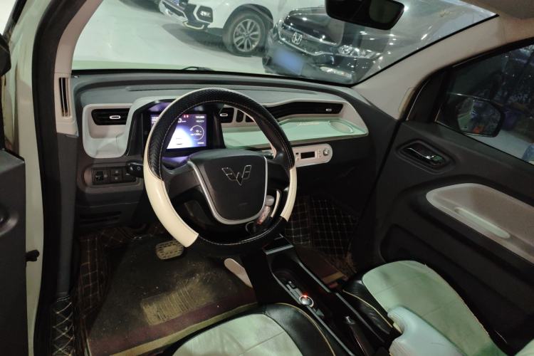 Used Wuling Hongguang MINIEV 2022 Macaron Premium Model – Lithium Iron Phosphate
