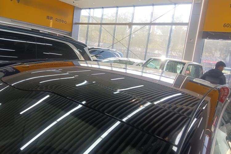 Used Hima Luxeed S7 2024 Pro Model
