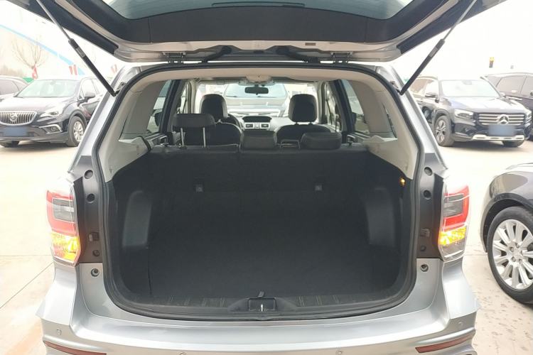 Used Subaru Forester 2016 2.0i Fashion Navigation Edition
