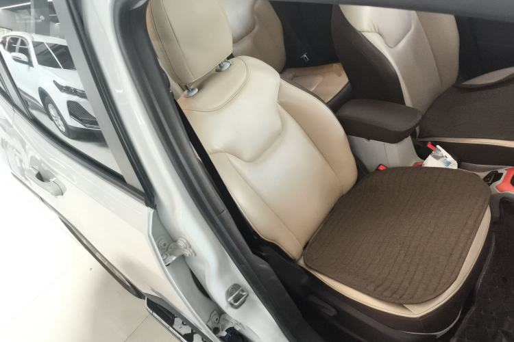 Used  Renegade 2017 180T Automatic Jingneng Edition
