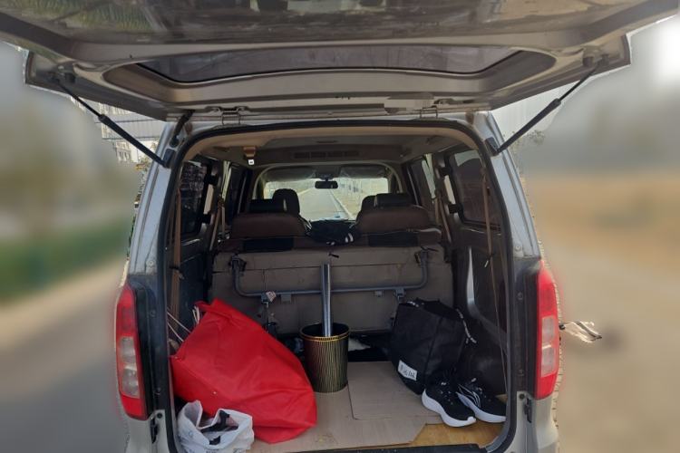 Used Wuling Hongguang V 2022 1.5L Enjoy Edition Electric-Powered LAR
