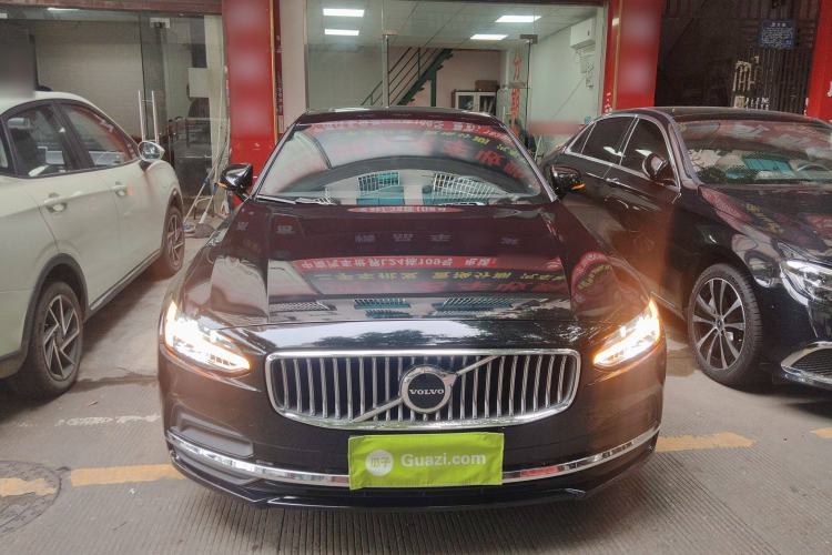 Used Volvo S90 2023 B5 Zhiyi Luxury Edition
