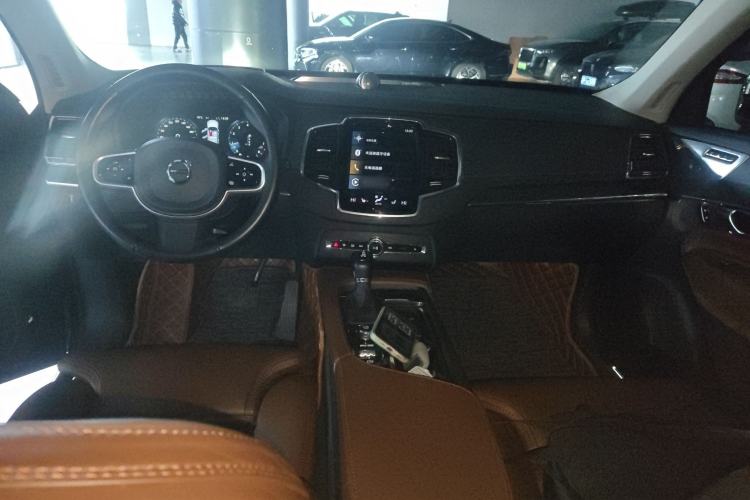 Used Volvo XC90 2020 Facelifted T6 Zhiya Luxury 7-Seater
