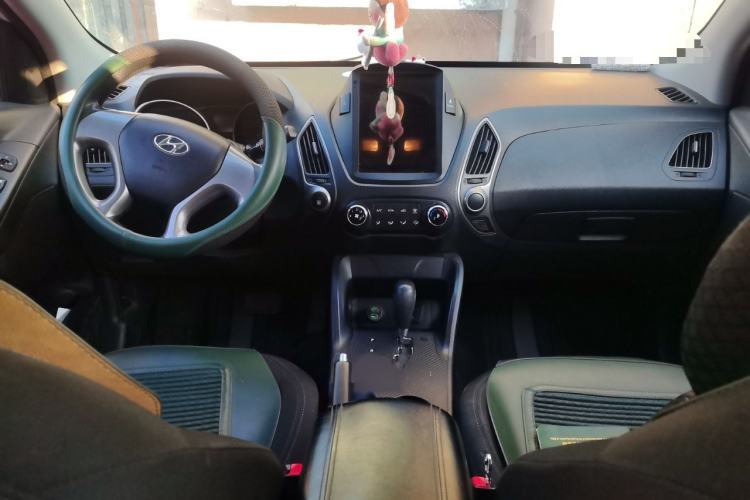 Used Hyundai ix35 2015 2.0L Automatic 2WD Comfort Edition China IV Standard