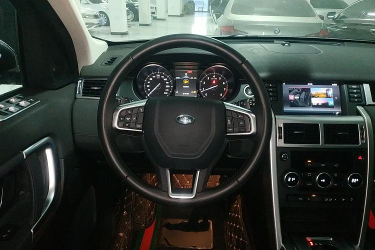 Used Land Rover Discovery Sport 2018 240 PS SE Version