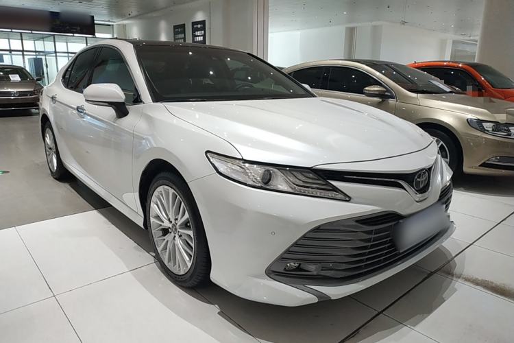 Used Toyota Camry 2018 2.5G Luxury Edition

