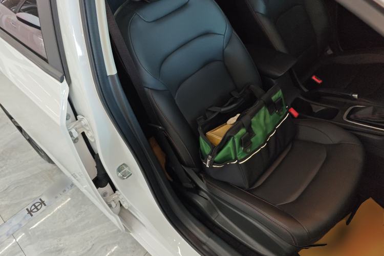 Used Chevrolet Monza 2020 Light Hybrid Redline 320T Dual-Clutch Thrilling Edition
