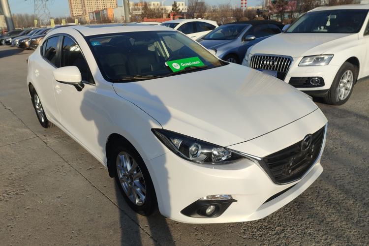 Used Mazda Mazda 3 Axela 2014 Sedan 1.5L Automatic Luxury Model