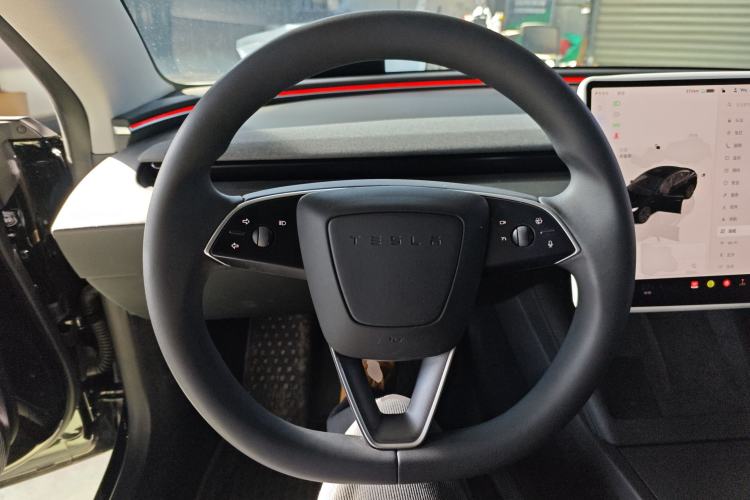 Used Tesla Model 3 2023 Rear-Wheel-Drive Version
