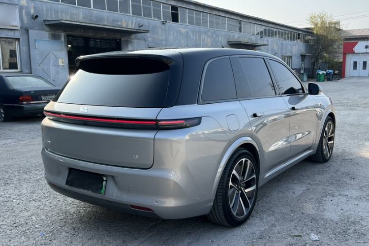 Used Li Auto L8 2023 Pro Model
