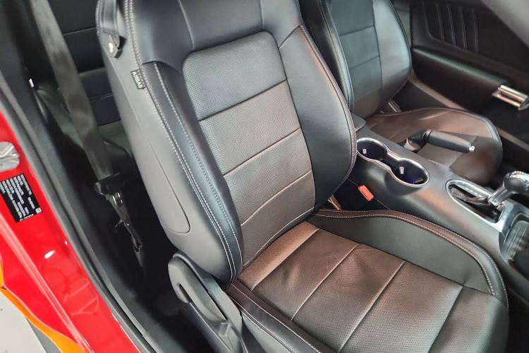 Used Ford Mustang 2021 2.3T EcoBoost
