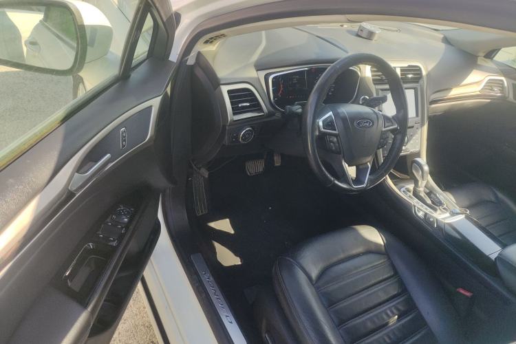 Used Ford Mondeo 2013 2.0L GTDi 200 Fashion Edition
