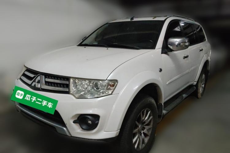 Used Mitsubishi Pajero Sport 2013 3.0L Automatic 4x4 Flagship Edition