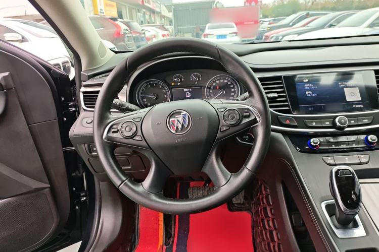 Used Buick LaCrosse 2021 652T Luxury Model
