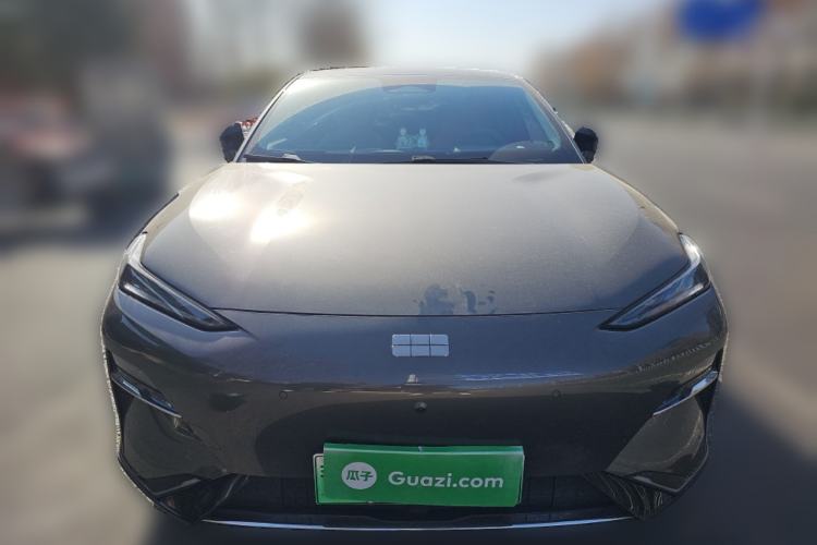 Used  E8 2025 700 km Long-Range Intelligent Driving Version