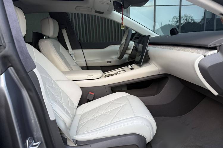 Used Nio ET7 2024 75 kWh Executive Signature Edition
