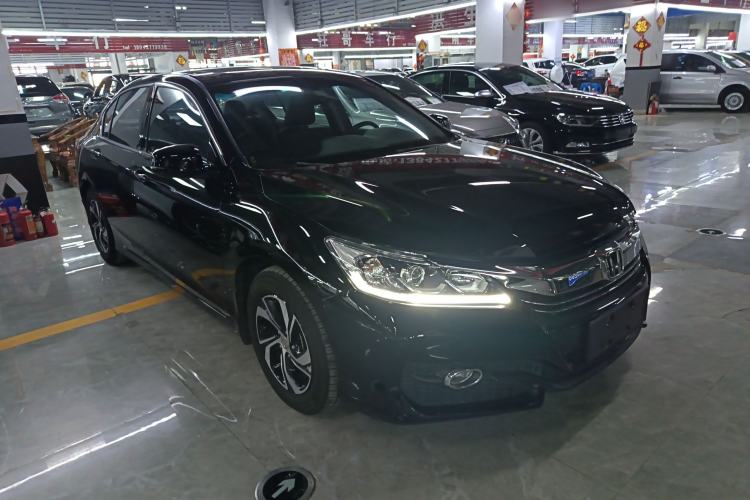 Used Honda Accord 2016 2.0L Luxury Edition
