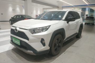 Used Toyota RAV4 2022 2.0L CVT 4x4 Style Plus Edition