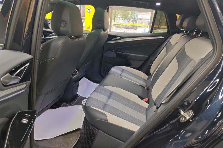 Used Volkswagen ID.4 CROZZ 2024 Pure Edition Limited Edition
