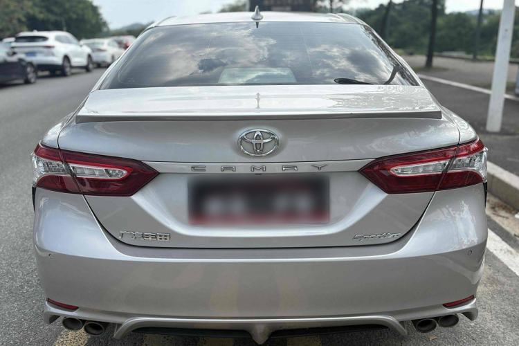 Used Toyota Camry 2021 2.0S FENGSHANG Edition
