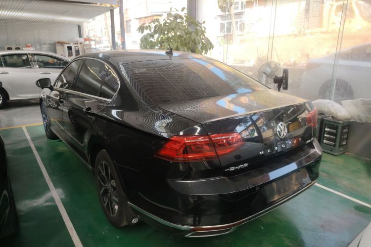 Used Volkswagen Magotan 2020 330TSI DSG Leading Model
