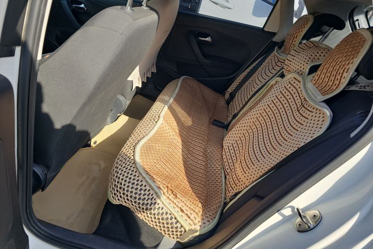 Used Volkswagen Polo 2014 1.4L Manual Fashion Edition