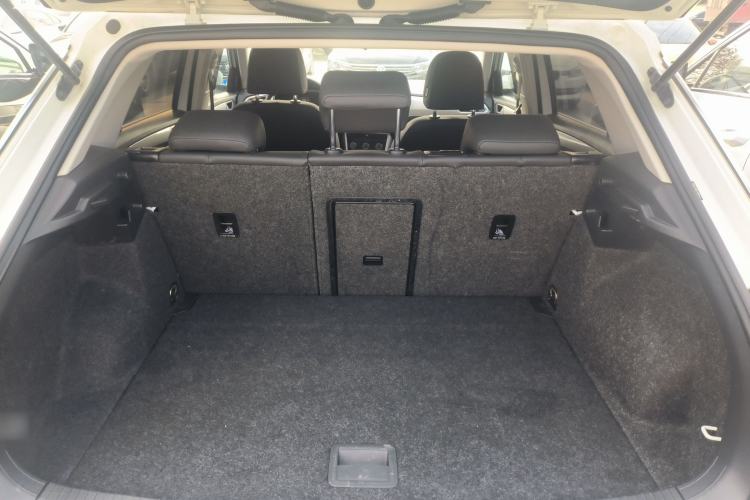 Used Volkswagen T-ROC 2021 280TSI DSG Two-Wheel Drive Elite Connect Edition