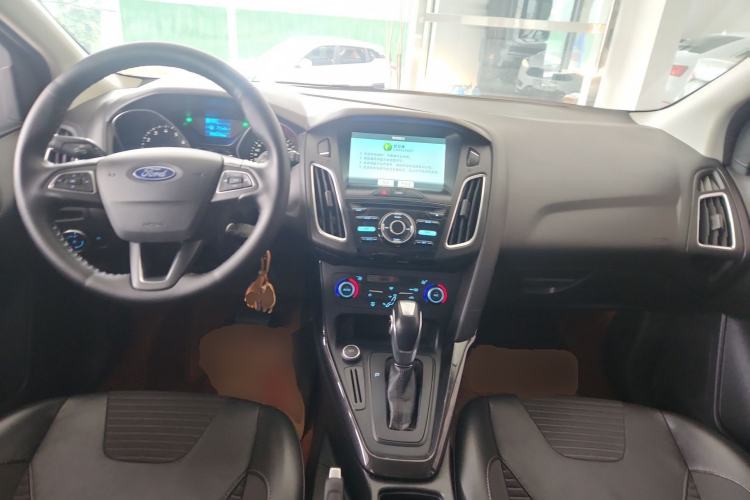 Used Ford Focus 2017 Hatchback 1.6L Automatic Fashion Edition Smart Drive Version