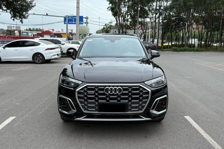 Used Audi Q5L 2022 45T Luxury Dynamic Model
