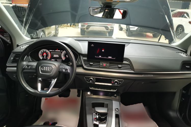 Used Audi Q5L 2022 40T Fashionable and Elegant Model