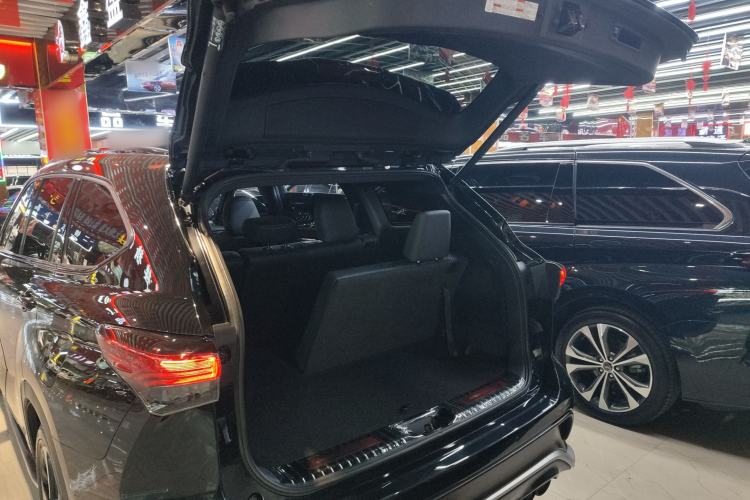 Used Toyota Crown Land Cruiser 2021 2.5L HEV Four-Wheel Drive Flagship Edition
