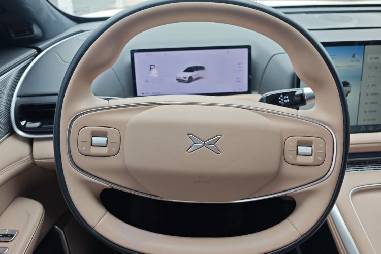 Used XPeng G9 2025 625 Long-Range Max
