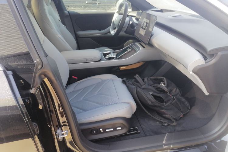 Used Nio ET5T 2025 75 kWh Touring