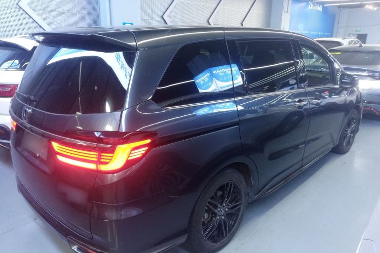 Used Honda Odyssey 2022 2.0L eHEV Sharp Supreme Edition