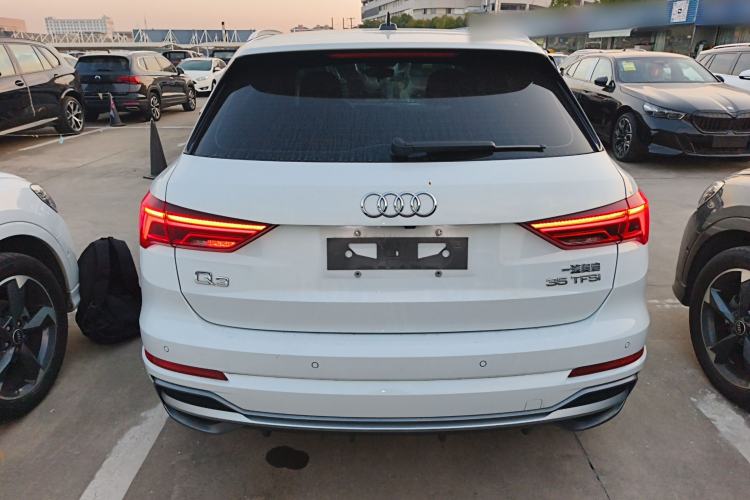 Used Audi Q3 2023 35 TFSI Fashion Dynamic Model (1.4T)