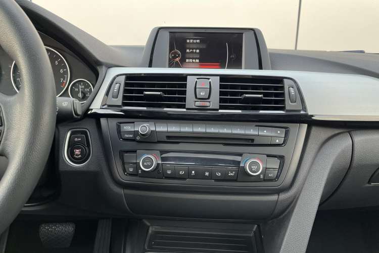 Used BMW 4 Series 2016 420i Fashion Model
