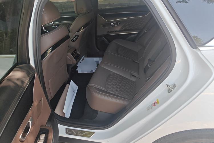 Used BYD Han 2022 EV Genesis Edition 610KM All-Wheel Drive Premium Model
