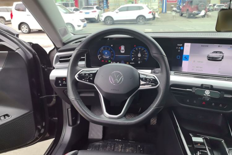 Used Volkswagen Lamando 2023 Lavida L 280TSI DSG Cool & Spicy Edition