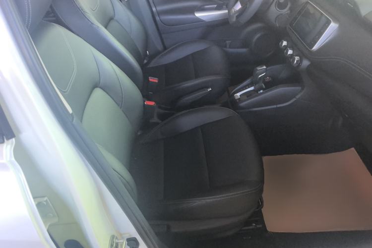 Used Nissan Kicks 2020 1.5L XV CVT Smart Connect Luxury Edition
